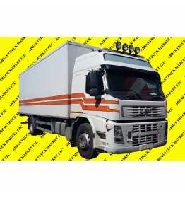 Volvo FM-9 300 2002 N871 4x2 Used Truck Closed Box with Doors Truck